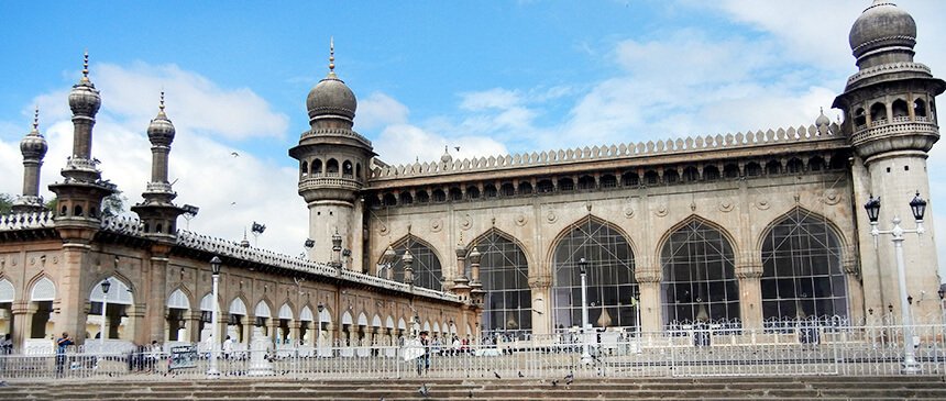 hyderabad sightseeing cabs mecca masjid