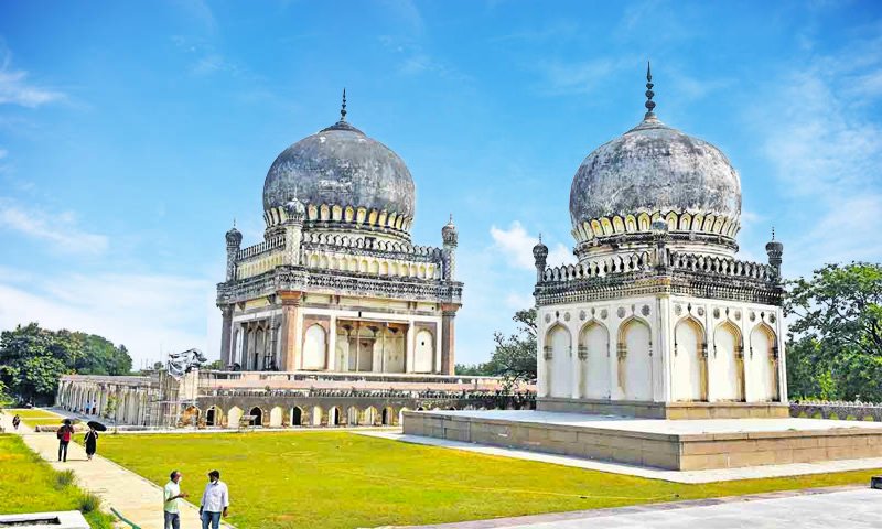 cabs in hyderabad qutb-shahi-tombs